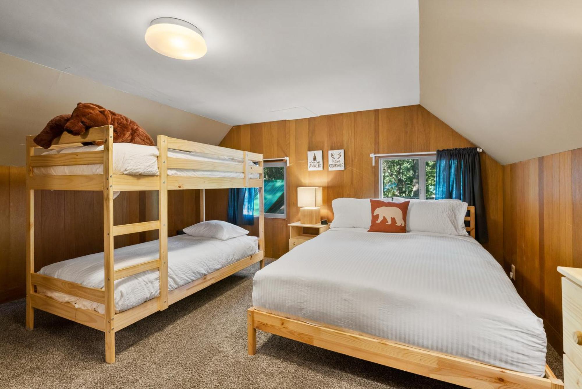 White Pass Log Luxury Retreat Holiday home