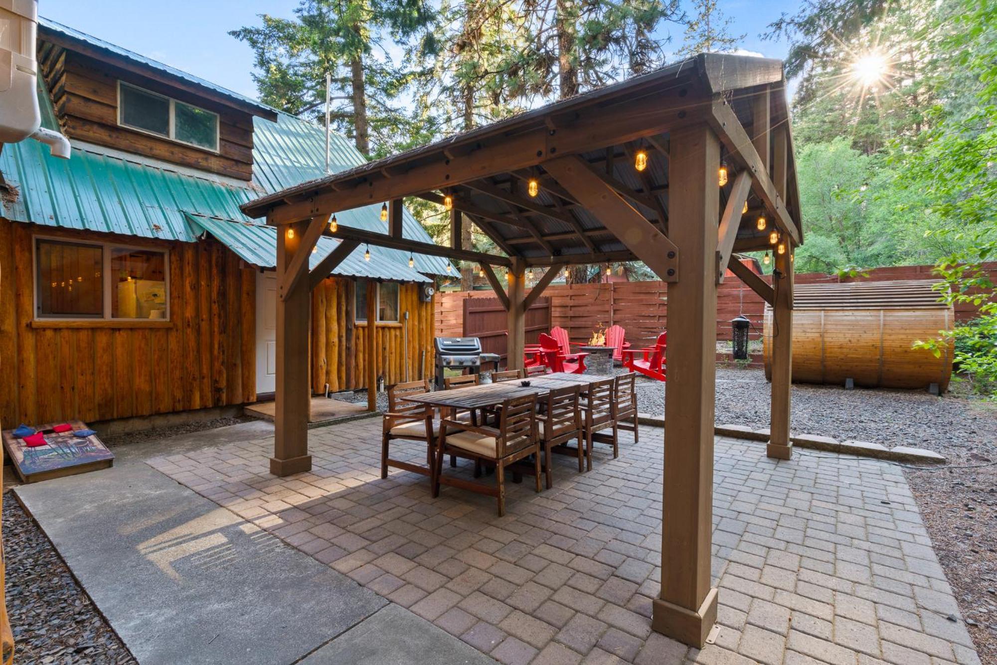White Pass Log Luxury Retreat Holiday home